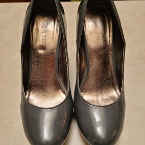 Nine West gray heels